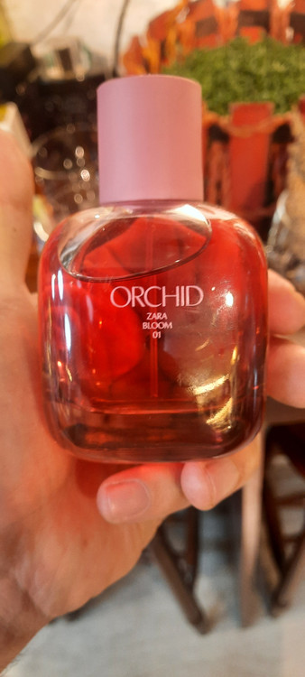 ادکلن اورچید با رایحه دلپذیر و پخش بوی عالی مخصوص خانم ها و آقایان اورچید