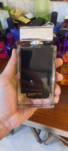 ادکلن پرستیژ با رایحه کلاسیک و بستهبندی شیک و پخش بوی عالی پرستیژ