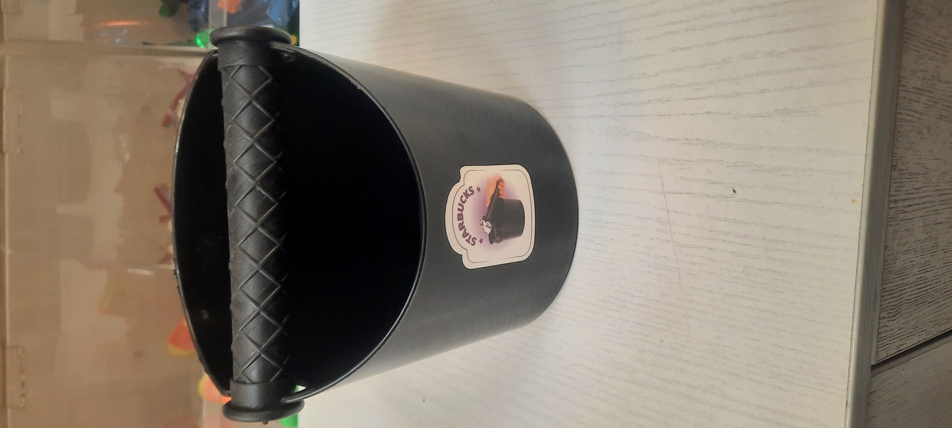 ظرف ناک باکس مشکی مدل استارباکس برای تفاله قهوه مخصوص باریستا