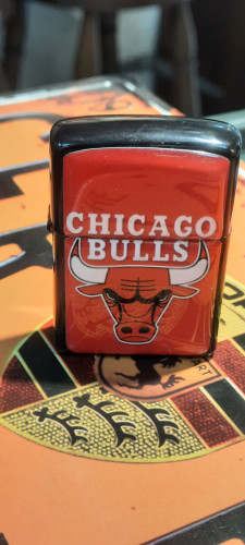 فندک شیکاگو - Chicago Bulls